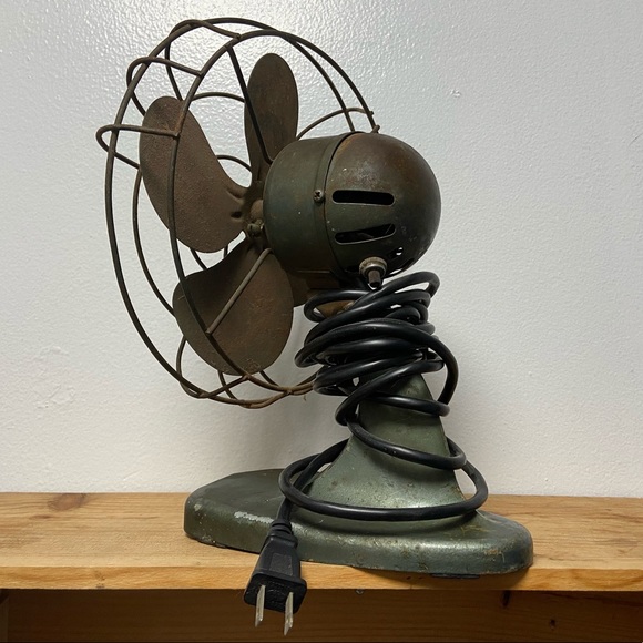 *SOLD* Vintage Mimar Products Inc Model ST-28S Fan - Picture 10 of 10